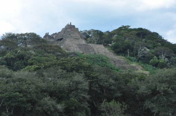 Chegando às impressionantes ruínas de Toniná, em Ocosingo - Chiapas, no sul do México